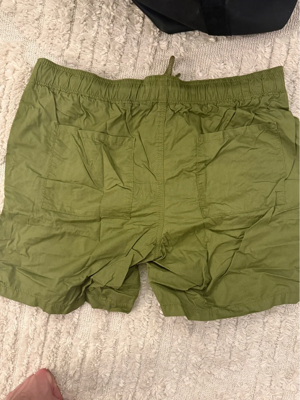 BP. Nordstrom Men’s Cotton Drawstring Shorts – Size L – Olive Green
